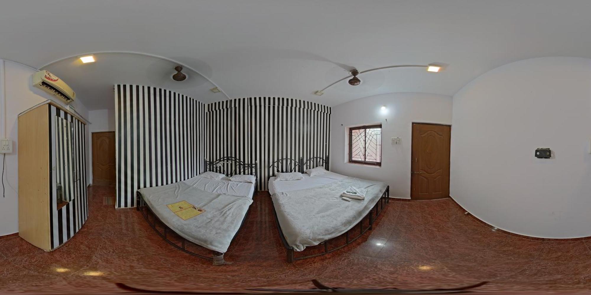 Esther Guest House Calangute Exterior photo